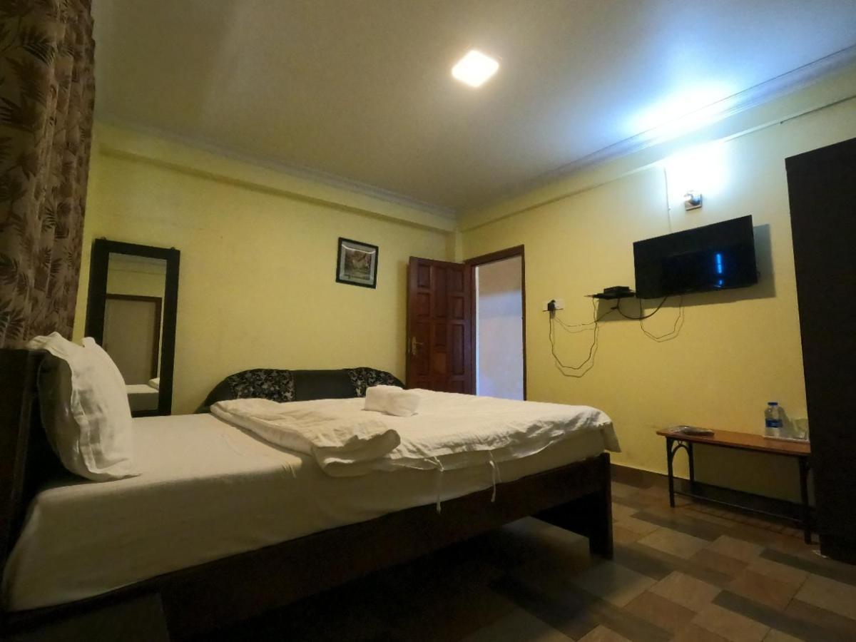 Aurora Guest House Shillong Dış mekan fotoğraf