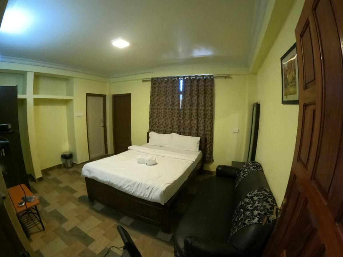 Aurora Guest House Shillong Dış mekan fotoğraf