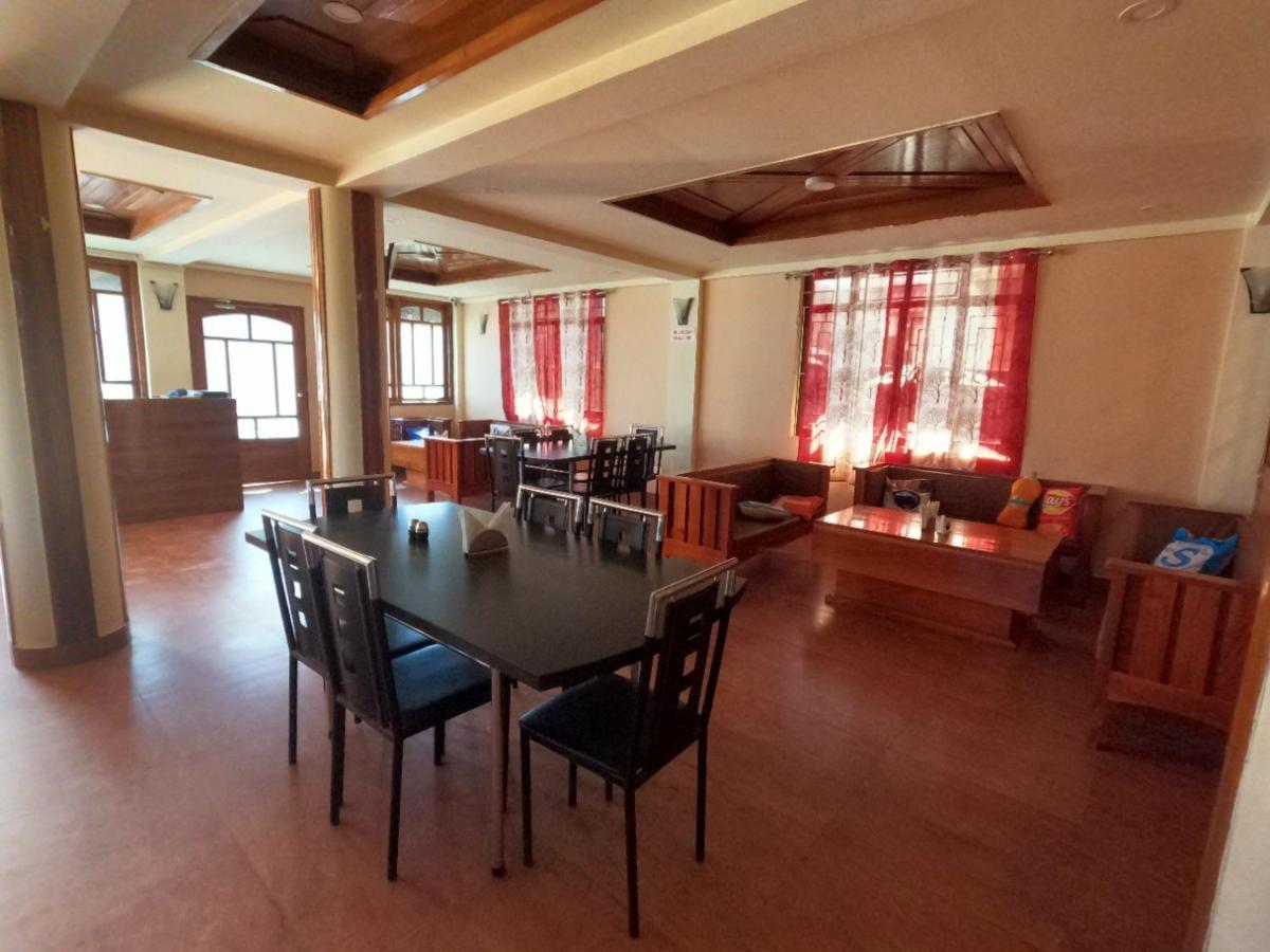 Aurora Guest House Shillong Dış mekan fotoğraf