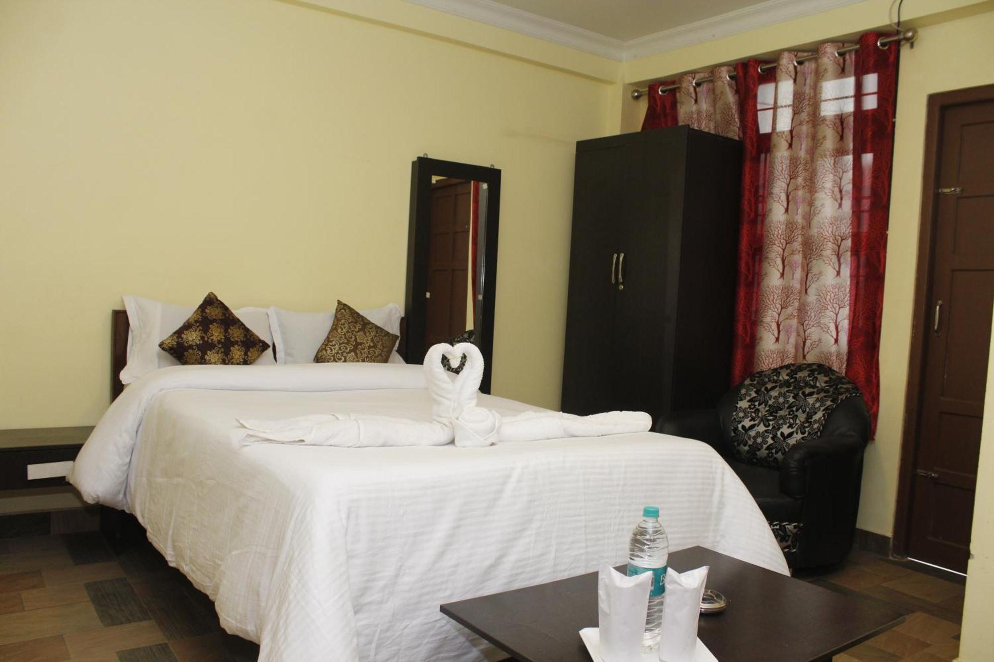 Aurora Guest House Shillong Dış mekan fotoğraf